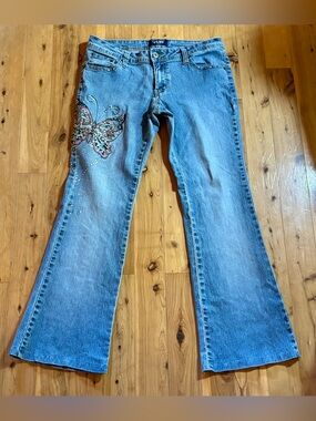 VTG Angels Low Rise Y2K Flare Jeans Butterfly Embroidered w/Bling Sz 11 *Hemmed*